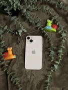 iPhone 13 – stan bardzo dobry + etui i kabel w zestawie