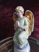 Figurka porcelanowa anioł śląski vintage