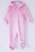 Różowy ocieplany pluszowy kombinezon z kapturem F&F 74/80