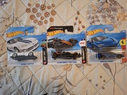 Zestaw trzech samochodów Hot Wheels Case B 2026