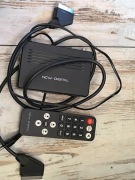 TUNER TELEWIZYJNY NEW DIGITAL DVB-T2 Z PILOTEM 