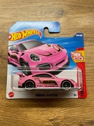 Hot Wheels Porsche 911 GT3 RS różowe short card