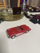 Model Chevrolet Corvette 1957 Welly 1:34-39 | Kultowy Czerwony Klasyki 