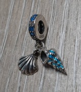 Pandora Charm Moments koralik zawieszka muszle muszelki srebrno niebieska 