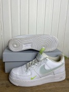 Buty używane Nike Air Force 1 Low org białe skorzane 38,5