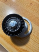 Napinacz paska klinowego wielorowkowego Magneti Marelli 331316170408