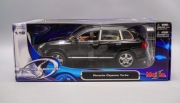 1:18 Porsche Cayenne Turbo 2008