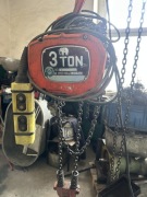 Wciągnik łańcuchowy elektryczny 3t 