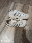 Adidasy