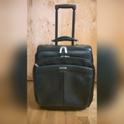 Walizka skóra Vip Collection wersja ekskluzywna