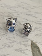 Dwa charms pies z sercem kot z sercem