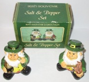 IRISH SOUVENIR LEPRECHAUN / CERAMICZNA SOLNICZKA I PIEPRZNICZKA