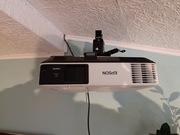 Ekran projekcyjny elektryczny 240x180 cm EM