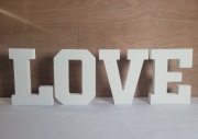 Litery 3d ze styroduru napis LOVE