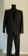 Czarny garnitur męski - krój Armani Fashion