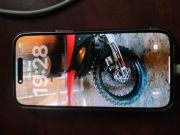 iPhone 14 pro max  z kropką 