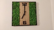 Zegar ścienny dekoracyjny z mchem chrobotkiem