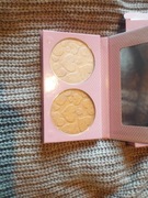 Rozświetlacze Nowe Doll Beauty