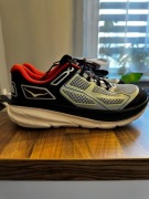 HOKA Clifton One9