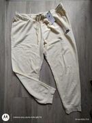Spodnie dresowe Nike standard fit mid rise