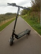 Hulajnoga elektryczna 