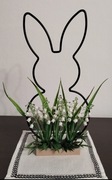 Wielkanoc dekoracja stojąca zając konwalie 