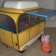 Samochód kamper świnki Peppy