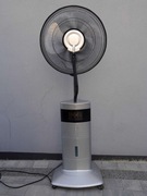 Wentylator stojący BLYSS SW-1 z nawilżaczem Bryza