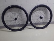 Merida Expert SL II 28" komplet obręcze koła wraz z oponami Maxxis Re-Fuse