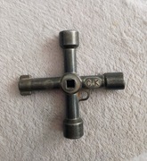 Klucz do szaf elektrycznych 