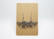 Stylowe kolczyki z motywem ćmy