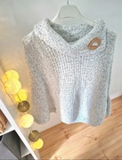 Sweter Poncho. Idealny na zimę. 