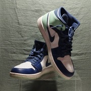 Nike Air Jordan 1 Mid Mystic Navy Mint Foam 554724-413 rozmiar 45,5