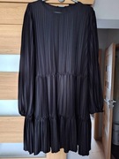 Czarna plisowana sukienka Zara, XL