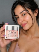 Clinique Moisture Surge 100H Auto-Replenishing Hydrator 
