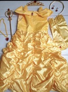 Karnawałowa dziewczęca księżniczka Bella złota liczne dodatki r.98