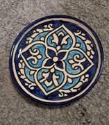 Ceramiczny ręcznie malowany talerzyk podstawek