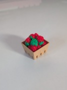 Strawberry Box Cliker 