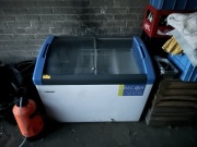 Zamrażarka przeszklona