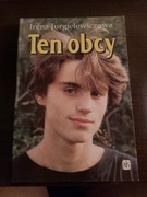 Ten obcy