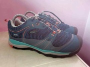 ŁADNE BUTY TREKKINGOWE KEEN TERRADORA WP LOW WMNS 38