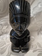 Figurki z czarnego obsydianu