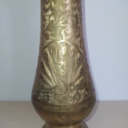 Vintage piękny wazon mosiężny z motywem pawi 24cm