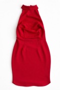 krótka czerwona sukienka z odkrytymi ramionami Missguided rozmiar XS