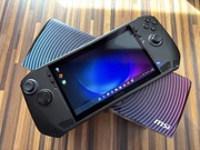 Konsola przenosna MSI Claw 512GB Windows 11 kpl jak nowa + Gwarancja