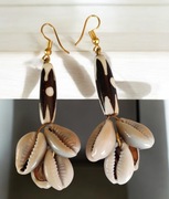 Kolczyki - Ekologiczne, ręcznie robione kolczyki z muszli Cowrie - Kenia