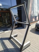 Wieszak wolnostojący odbiór Rzgów