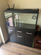 Akwarium + pokrywa + stolik