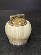 Stara kolekcjonerska zapalniczka onyksowa kamienna alabaster 