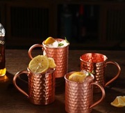 Miedziany kubek młoteczkowany z Indii rękodzieło